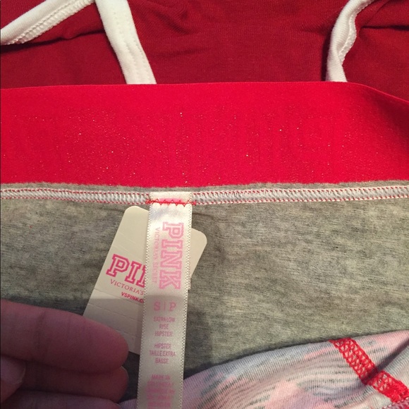 ⚡️SOLD⚡️Victoria’s Secret PINK - Picture 2 of 4